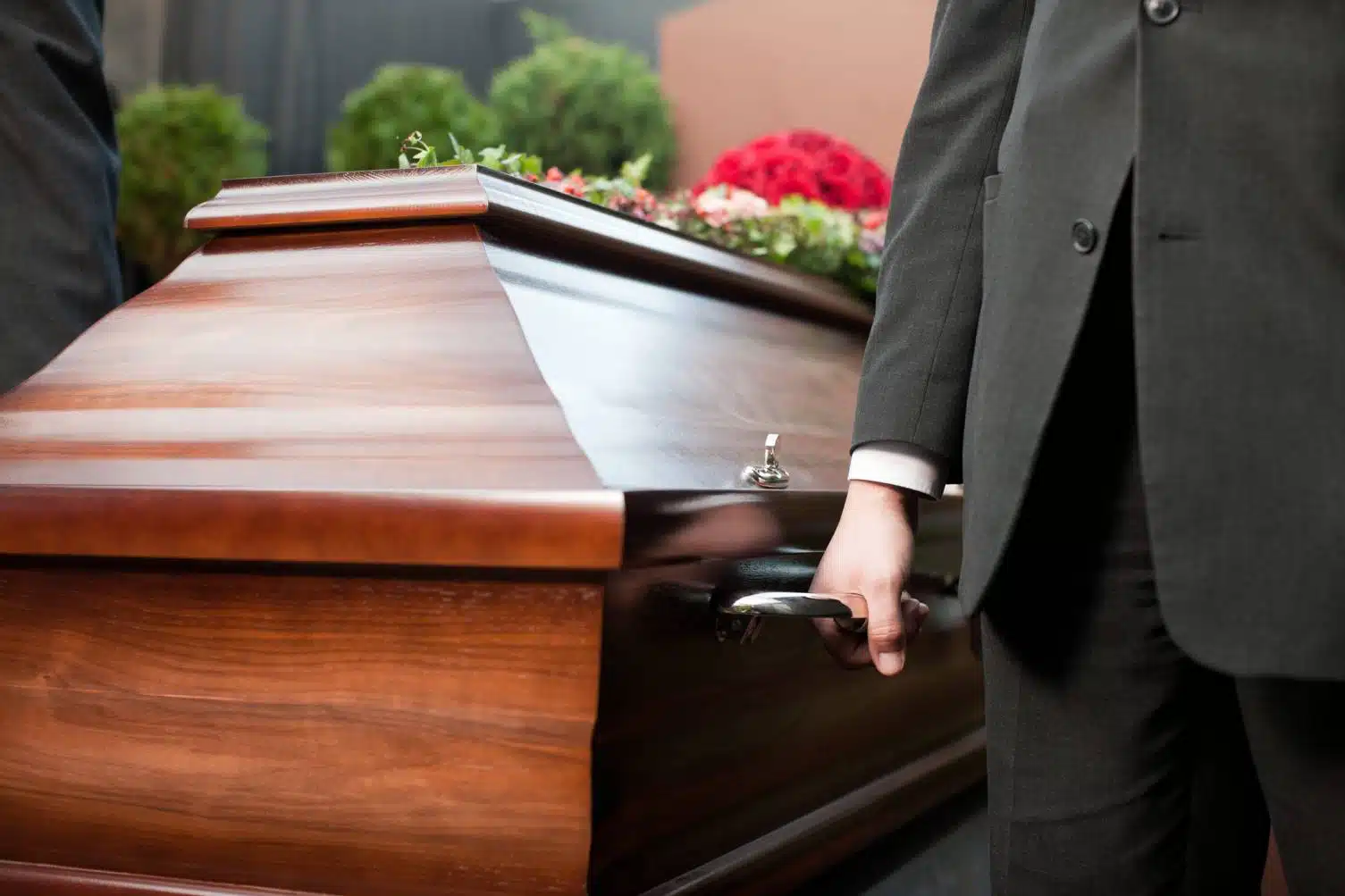 pompes funèbres obsèques funérailles services réseau professionnel agence prévoyance décès