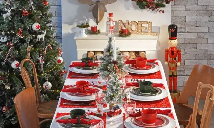 Top idées de décoration de table pour un Noël chic