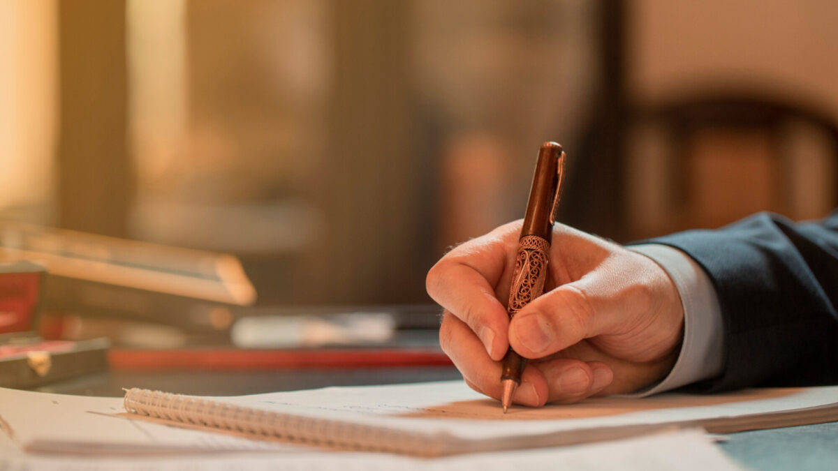 Le rôle du notaire dans le transfert de propriété aux héritiers