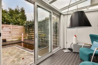 Véranda pour habitation à Armentières : gagnez en luminosité et en confort toute l’année